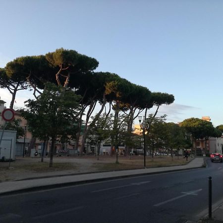 Torre Matilde Apartamento Viareggio Exterior foto